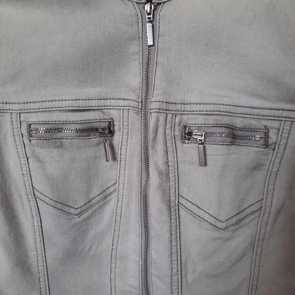 GUESS dress - Picture 2 of 5